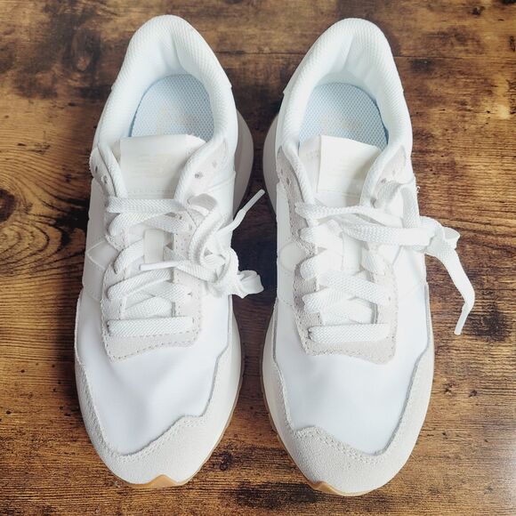 New Balance 237 WS237NN Womens Sneakers Casual Shoes Size 6 Gray Beige Suede New - Picture 5 of 8